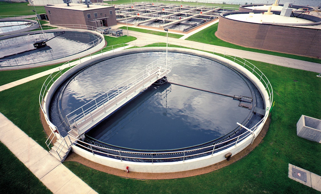 Application of aluminum sulfate in water treatment